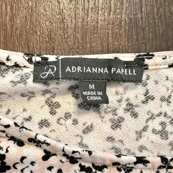 Adrianna Papell Women’s 3/4 Flutter Ruffled Sleeve Top Pink Floral Medium Blouse - Picture 3 of 8